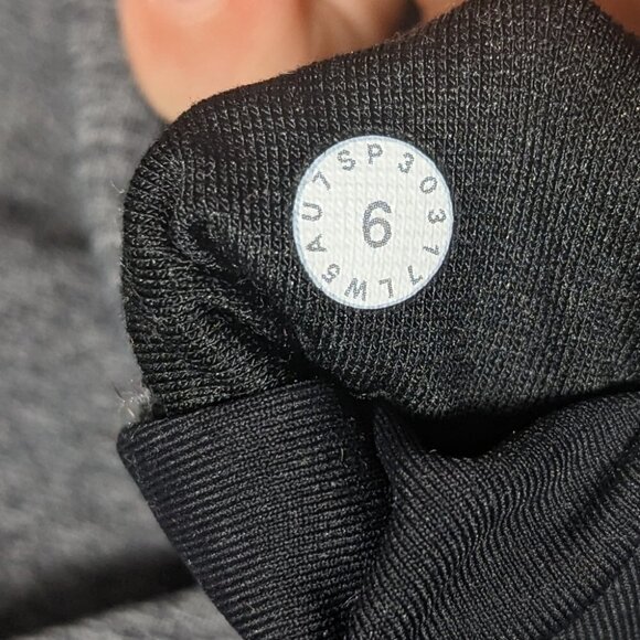 Lululemon | Box It Out Tights in Heathered Black / Black - Picture 9 of 11
